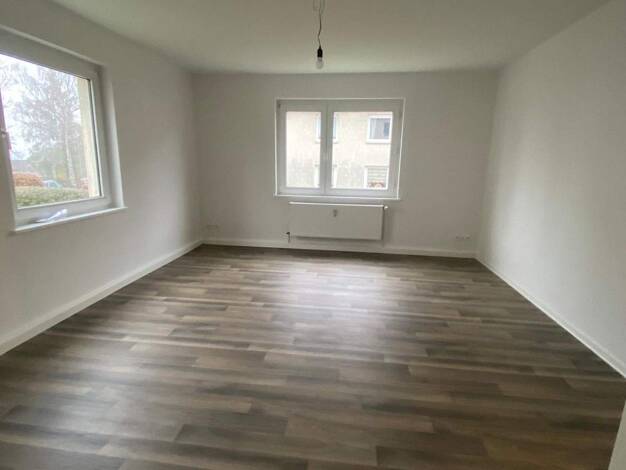 Wohnung zur Miete 335 € 3 Zimmer 61,1 m² EG frei ab sofort Albrechtstraße 1 Volpriehausen Uslar 37170