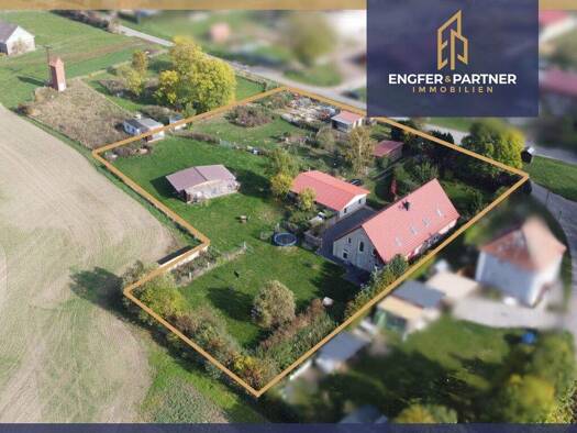 Bauernhaus zum Kauf 449.000 € 12 Zimmer 300 m² 4.813 m² Grundstück Klebe Hof Lalchow 19395