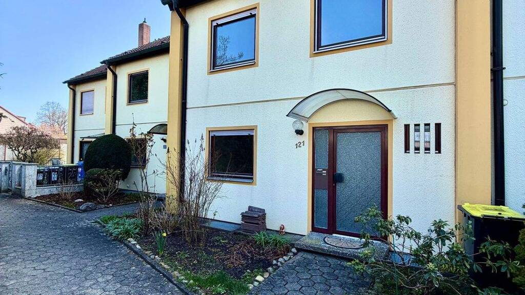 Reihenmittelhaus zum Kauf 540.000 € 7 Zimmer 167 m² 172 m² Grundstück frei ab sofort Königshof Nürnberg 90455