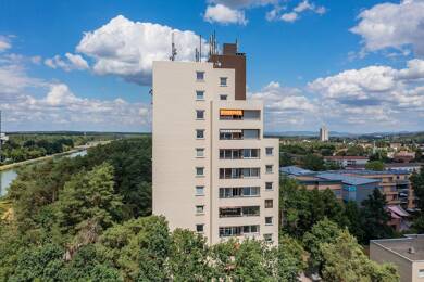 Wohnung zur Miete 960 € 2 Zimmer 73 m² 2. Geschoss frei ab sofort Steinforst Erlangen 91056