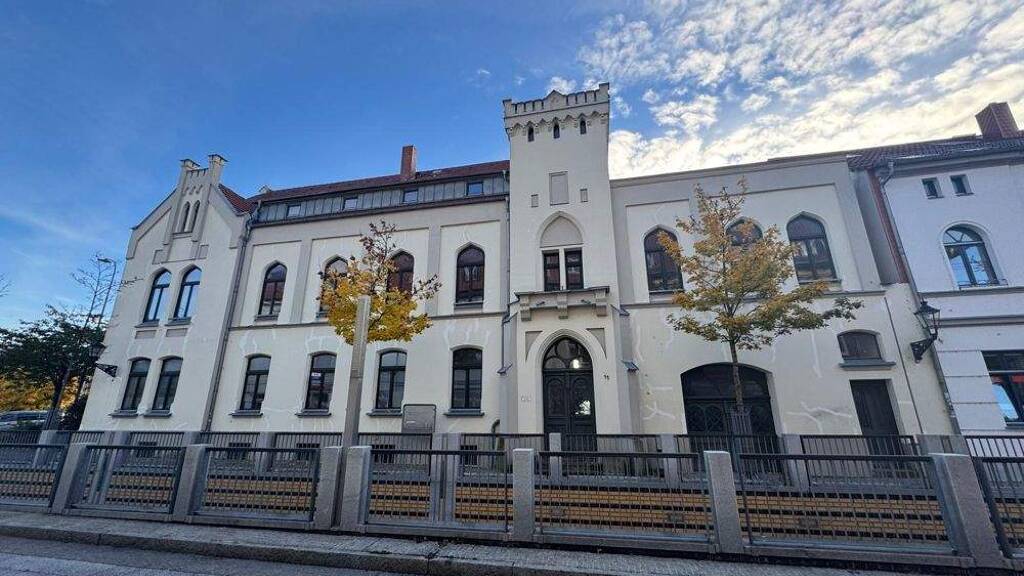 Bürofläche zur Miete 8 € 30 Zimmer 712,5 m² Bürofläche teilbar ab 194,5 m² Friedensstraße 11 Waren Waren (Müritz) 17192