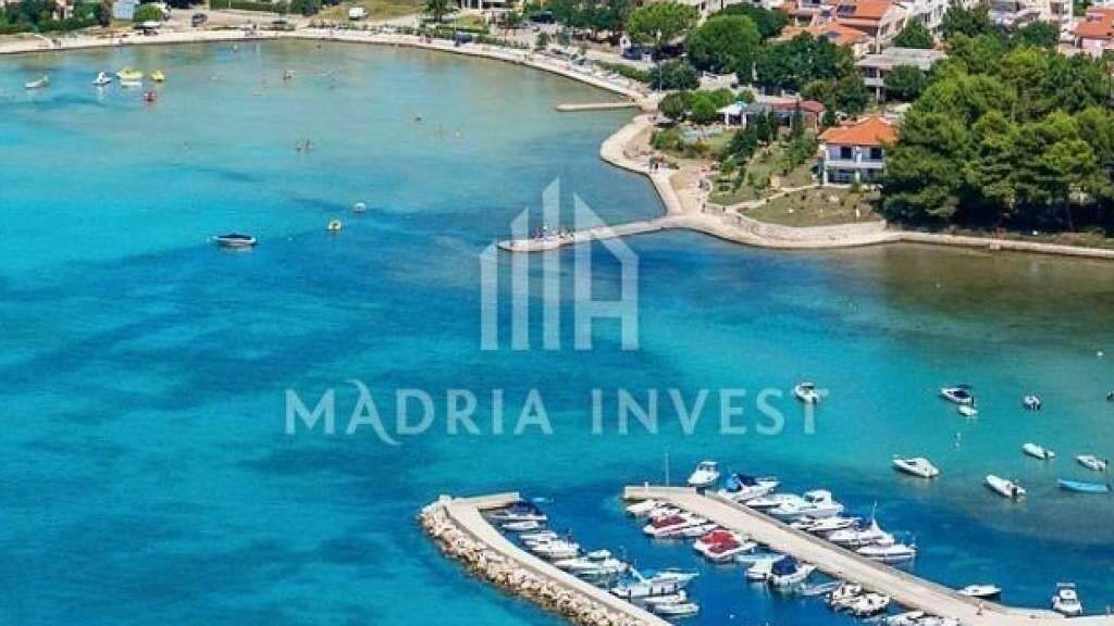 Land-/Forstwirtschaft zum Kauf 189.560 € Privlaka Privlaka