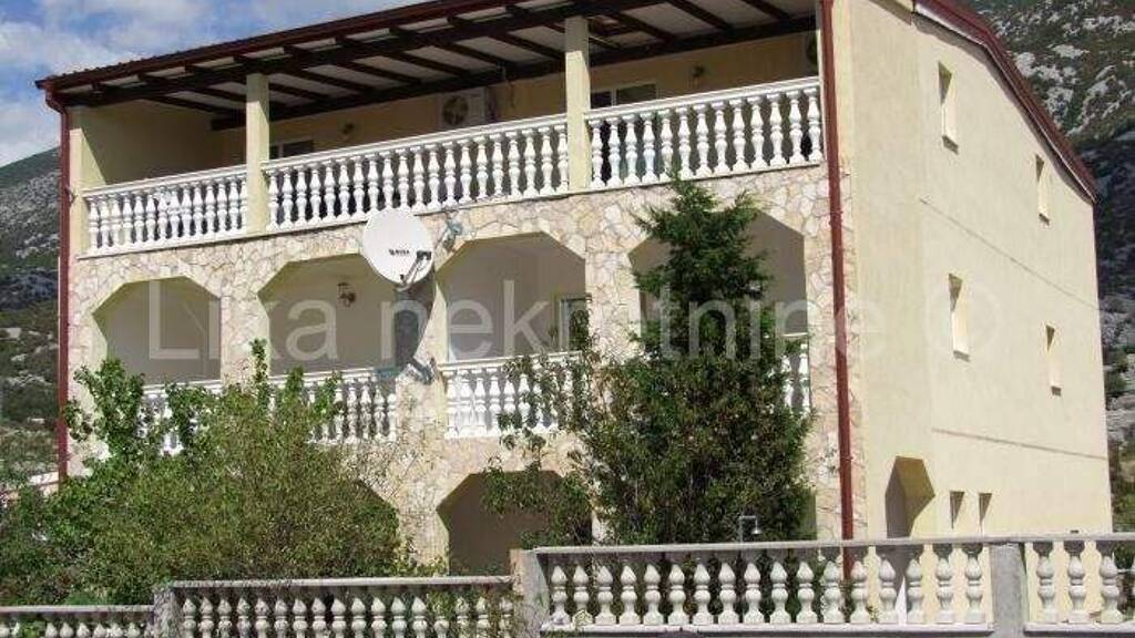 Haus zum Kauf 450.000 € 6 Zimmer 400 m² Karlobag