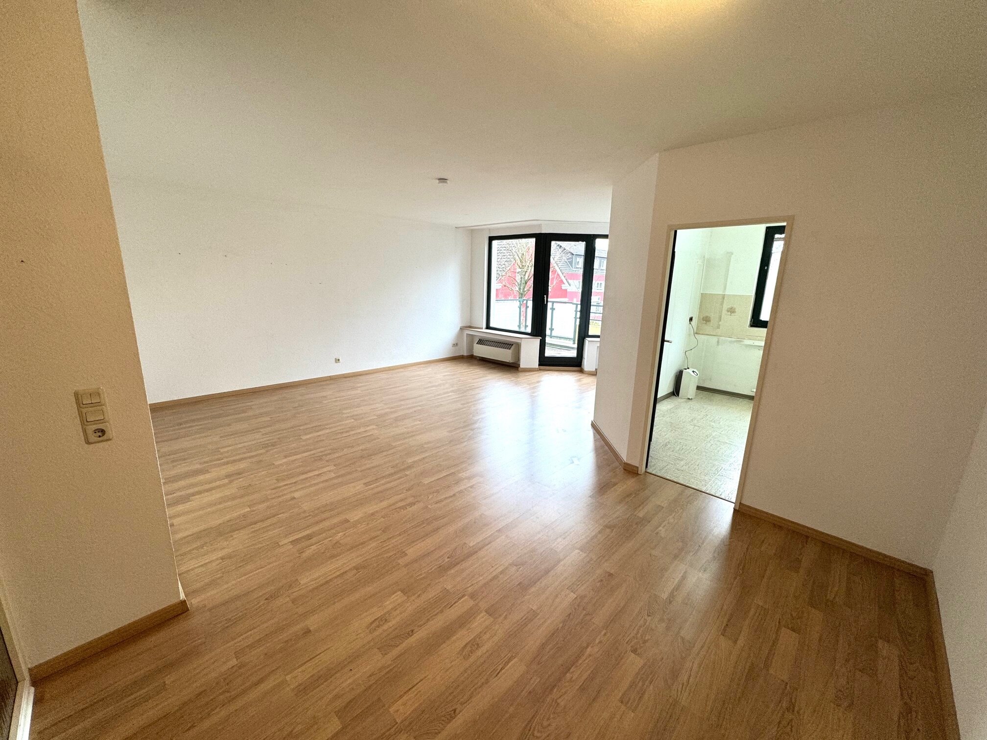 Wohnung zum Kauf 168.000 € 3 Zimmer 82 m²<br/>Wohnfläche 1.<br/>Geschoss Steele Essen 45276