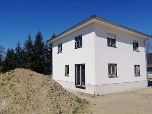 Grundstück zum Kauf 299.000 € 500 m² Grundstück Lützen 06686