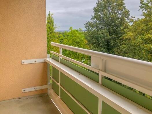 Wohnung zur Miete 240 € 2 Zimmer 42 m² 4. Geschoss frei ab 16.12.2026 Otto-Hofmann-Straße 38 Markersdorf Chemnitz 09122