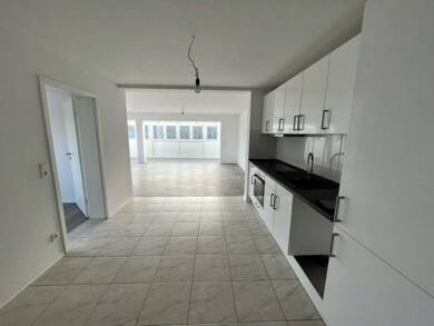 Wohnung zur Miete 700 € 3 Zimmer 94,7 m² 1. Geschoss frei ab sofort Eichenweg 33 Nonnenmiß Bad Wildbad 75323