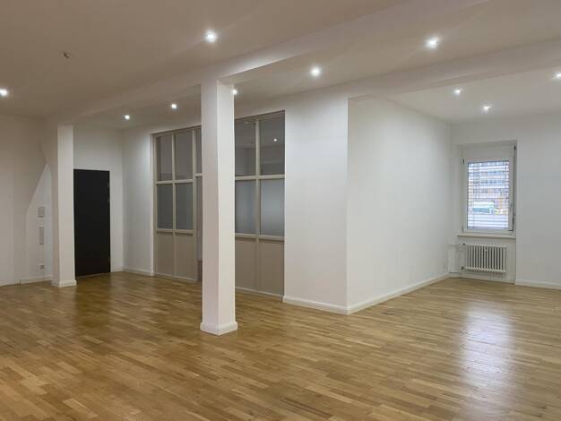 Bürogebäude zur Miete 12 € 180 m² Bürofläche teilbar ab 180 m² Fürth 90762