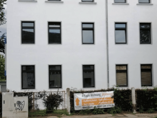 Wohnung zur Miete 650 € 4 Zimmer 95 m² Geschoss 1/4 frei ab 01.11.2026 Maxhütte Zwickau 08056