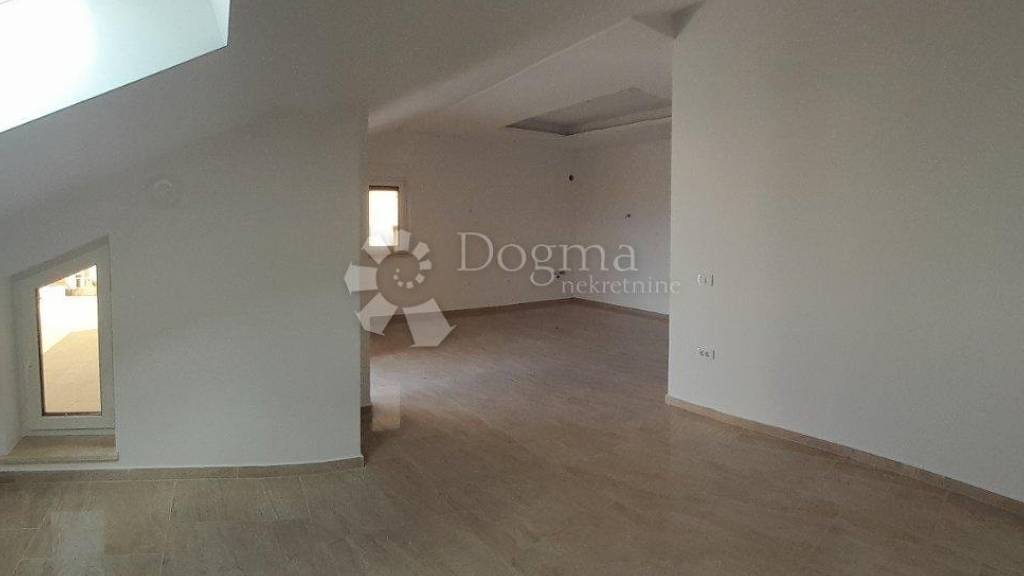 Wohnung zum Kauf 280.000 € 3 Zimmer 68 m² 2. Geschoss Njivice