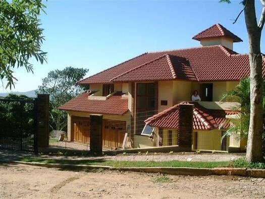 Mehrfamilienhaus zum Kauf 525.000 € 6 Zimmer 968 m² Grundstück frei ab sofort Rua Prof. Antônio D'Ávila Porto Alegre # 90000-000