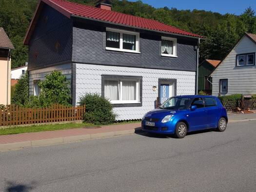 Einfamilienhaus zur Miete 725 € 5 Zimmer 125 m² 288 m² Grundstück frei ab 01.03.2027 Walkenried 37445