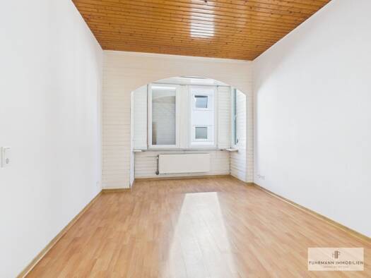 Wohnung zur Miete 800 € 4 Zimmer 86 m² 1. Geschoss frei ab sofort Malstatt Mitte 66113