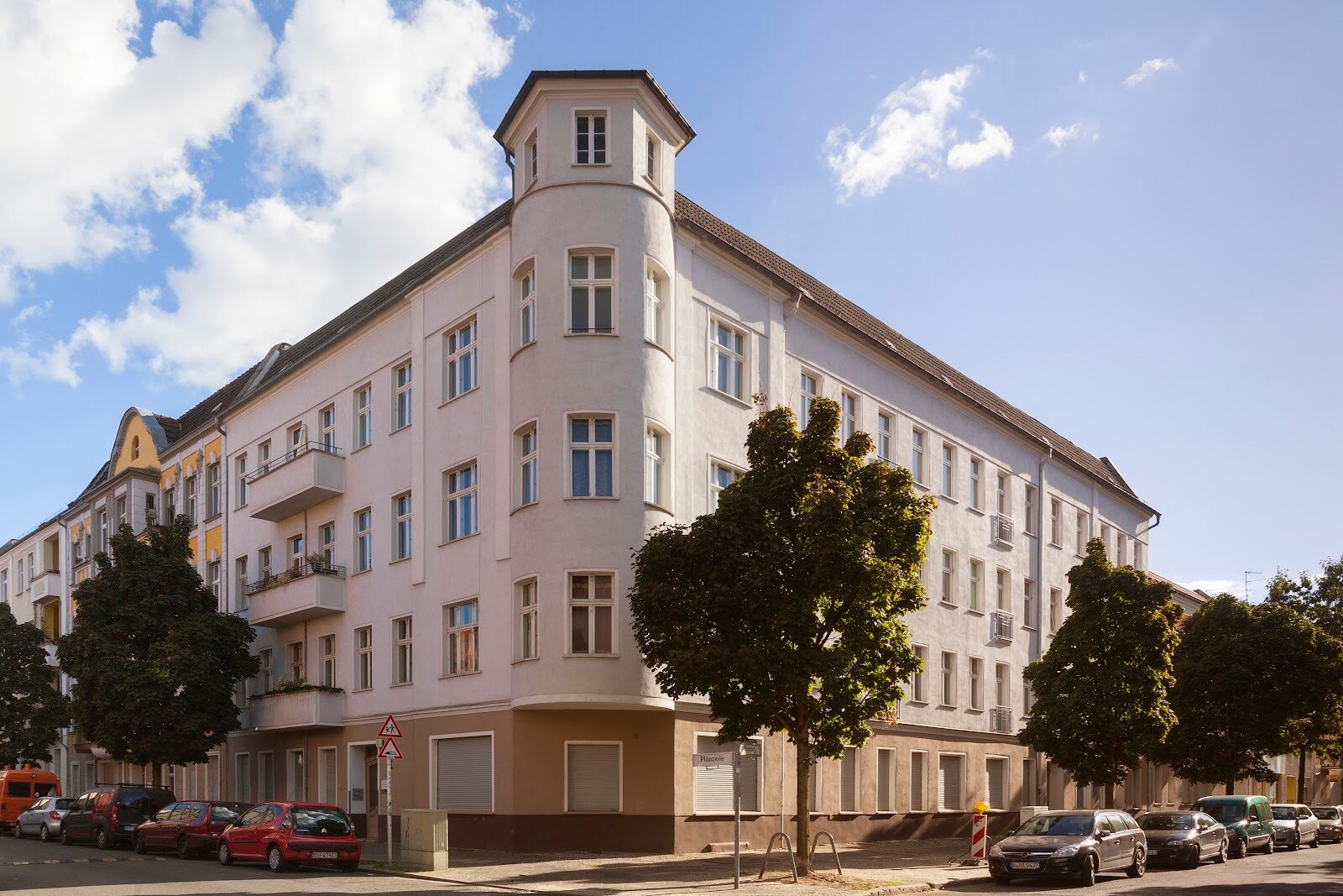 Wohnung zur Miete 932 € 2 Zimmer 87,7 m²<br/>Wohnfläche 3.<br/>Geschoss 01.03.2025<br/>Verfügbarkeit Plönzeile 2 Oberschöneweide Berlin 12459