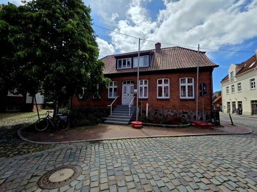 Einfamilienhaus zum Kauf 339.000 € 6 Zimmer 146,2 m² 214 m² Grundstück Mölln 23879