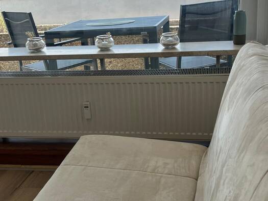 Studio zur Miete 890 € 1 Zimmer 38 m² 3. Geschoss frei ab sofort Straubing 94315