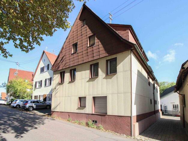 Mehrfamilienhaus zum Kauf 490.000 € 9,5 Zimmer 154,2 m² 355 m² Grundstück Heumaden Stuttgart 70619