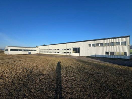 Produktionshalle zum Kauf 3.064 m² Lagerfläche Mittelsdorfer Straße 26 Kaltensundheim 98634