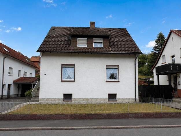 Einfamilienhaus zum Kauf 267.000 € 4 Zimmer 160 m² 953 m² Grundstück Kirrberg Homburg 66424