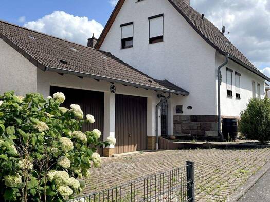 Doppelhaushälfte zum Kauf 189.000 € 4 Zimmer 88 m² 385 m² Grundstück Calden 34379