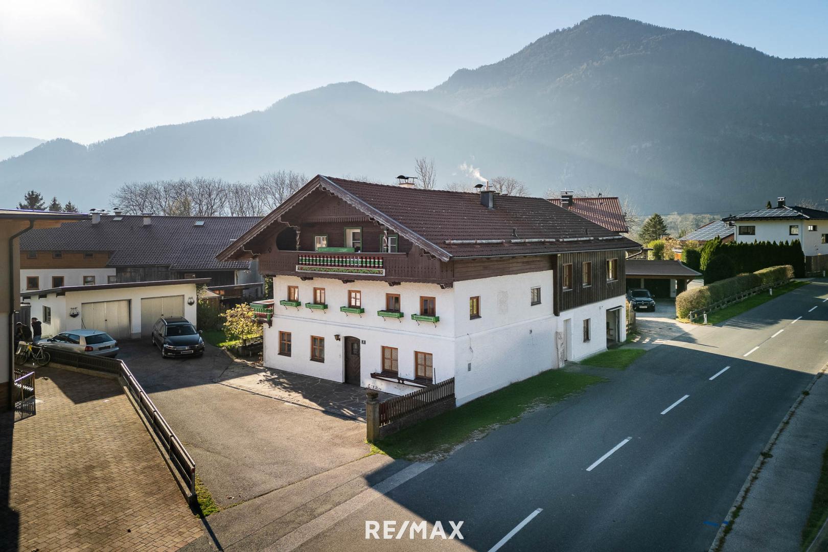 Reihenmittelhaus zum Kauf 950.000 € 11,5 Zimmer 262 m²<br/>Wohnfläche 718 m²<br/>Grundstück Erl 6343