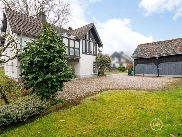 Mehrfamilienhaus zum Kauf 549.000 € 6,5 Zimmer 179 m² 1.152 m² Grundstück Algert Lohmar 53797
