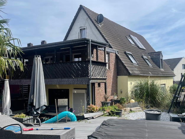 Mehrfamilienhaus zum Kauf 520.000 € 10,5 Zimmer 230 m² 499 m² Grundstück frei ab sofort Heißen Mülheim an der Ruhr 45472