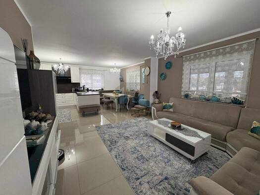 Einfamilienhaus zum Kauf 849.000 € 7 Zimmer 170 m² 695 m² Grundstück Neuzeug 4523