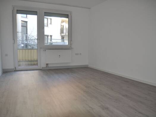 Wohnung zur Miete 700 € 2 Zimmer 55 m² Geschoss 1/4 frei ab sofort Altstadt Würzburg 97070