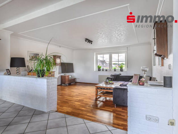 Mehrfamilienhaus zum Kauf 569.000 € 6 Zimmer 219,7 m² 520 m² Grundstück Hoengen Alsdorf 52477