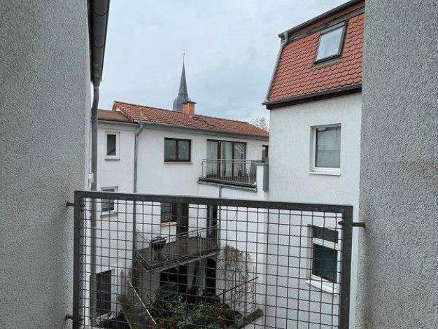 Wohnung zur Miete 817 € 3 Zimmer 84,1 m² 3. Geschoss frei ab 03.03.2026 Karl-Liebknecht-Straße 14 Altstadt Weimar 99423