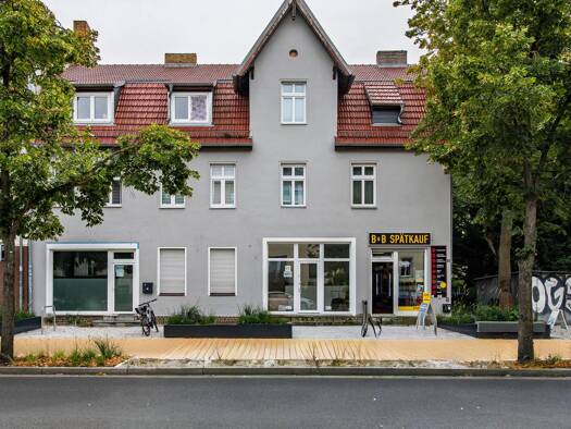 Gewerbeobjekt zum Kauf als Kapitalanlage geeignet 1.100.000 € 11 Zimmer 499,6 m² 993 m² Grundstück Hohen Neuendorf Hohen Neuendorf 16540