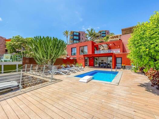 Chalet zum Kauf 700.000 € 1 Zimmer 102 m² San Bartolomé de Tirajana 35106