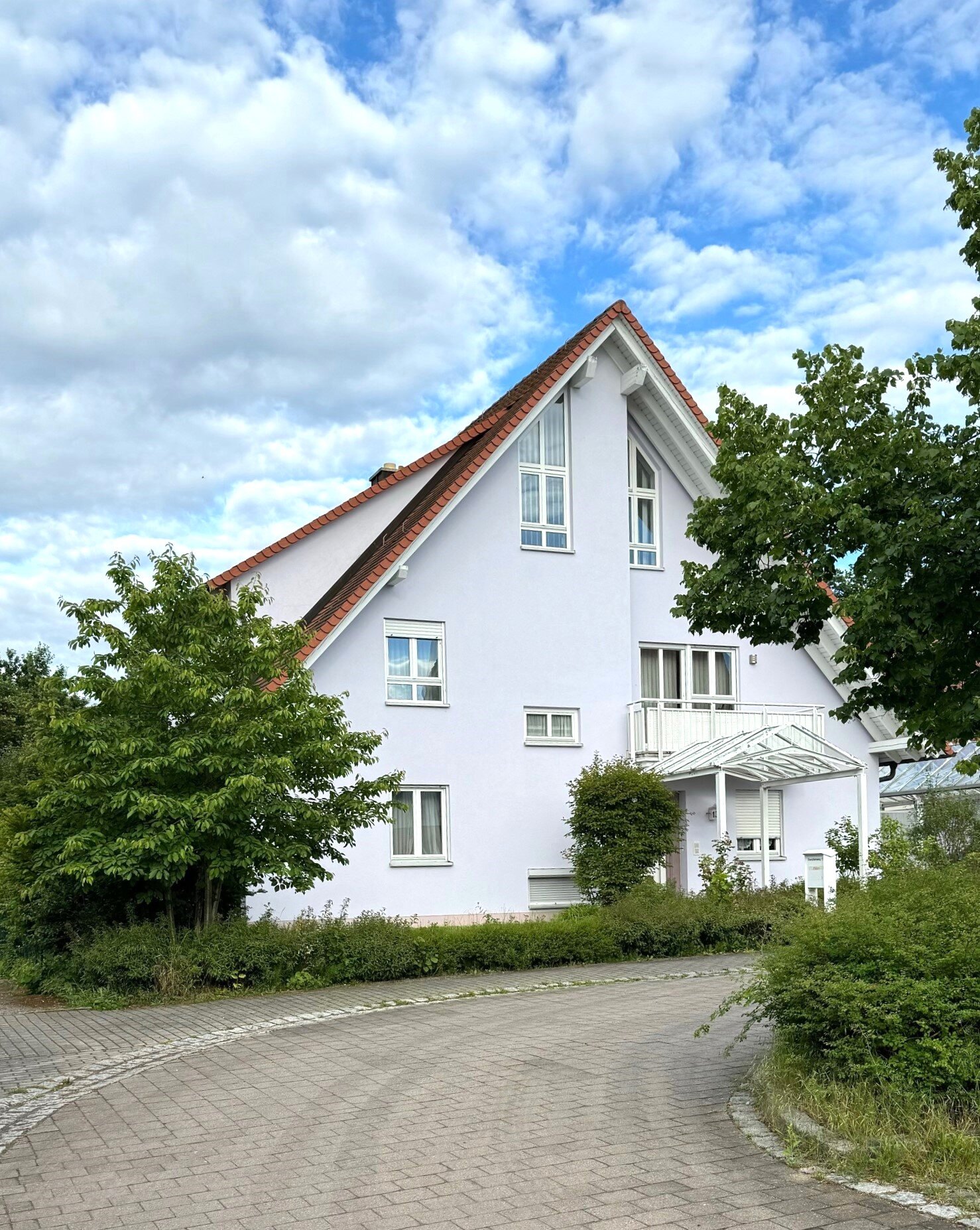 Einfamilienhaus zum Kauf 1.098.000 € 9 Zimmer 276 m²<br/>Wohnfläche 692 m²<br/>Grundstück Anwanden Zirndorf 90513