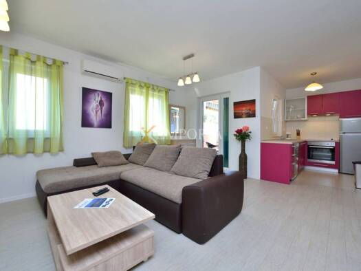 Wohnung zum Kauf 250.000 € 2 Zimmer 67 m² 1. Geschoss Privlaka