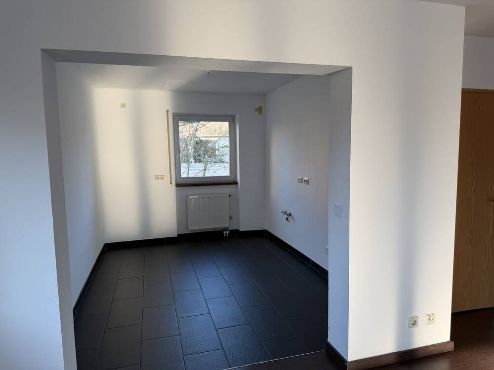 Immobilie in Hilpoltstein - FAMILIENFREUNDLICH - Doppelhaushälfte mit Garten - Bild 3