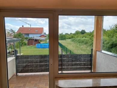Wohnung zur Miete 900 € 3 Zimmer 90 m² 2 Geschosse frei ab sofort Lingenfeld 67360