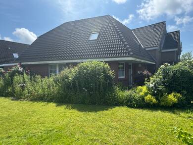 Reihenendhaus zum Kauf 239.000 € 4 Zimmer 93,3 m² 268 m² Grundstück frei ab 01.09.2025 Meldorf 25704