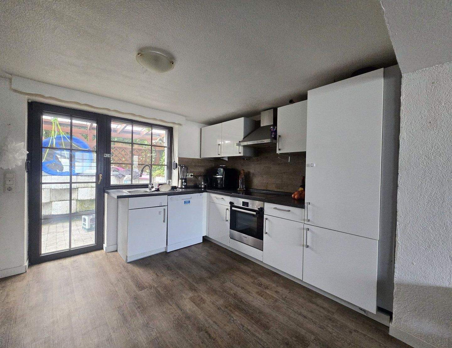 Immobilie in Hermeskeil - Charmante Doppelhaushälfte - vermietet und voller Möglichkeiten - Bild 2