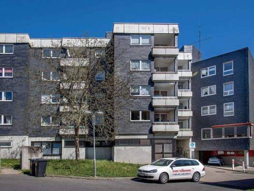 Wohnung zur Miete 614 € 4 Zimmer 94,6 m² 4. Geschoss frei ab 01.02.2026 Brunnengasse 8 Innen Remscheid 42853