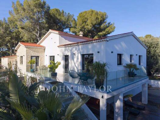 Villa zum Kauf provisionsfrei 1.590.000 € 7 Zimmer 180 m² 643 m² Grundstück Nord Bandol 83150