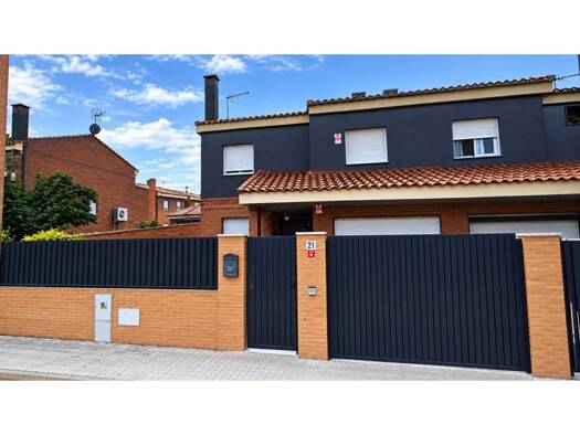 Chalet zum Kauf 67.000 € 4 Zimmer 174 m² 282 m² Grundstück Velázquez 21 Barcience 45525