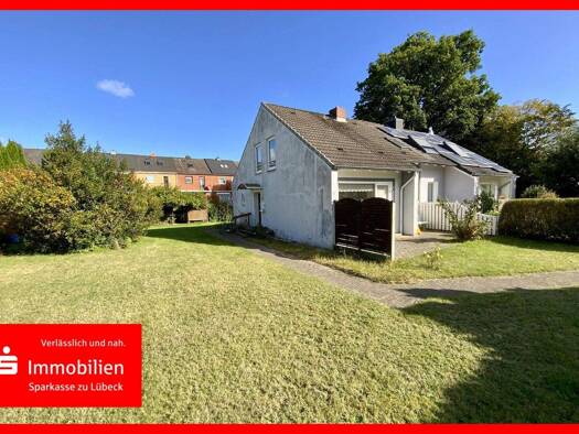 Doppelhaushälfte zum Kauf 199.000 € 5 Zimmer 90,1 m² 613 m² Grundstück Kücknitz Lübeck 23569