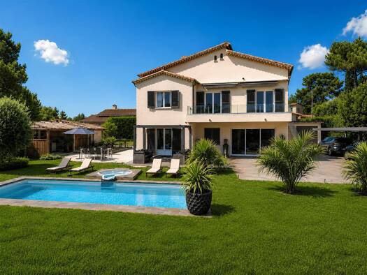 Haus zum Kauf 1.095.000 € 241 m² 1.788 m² Grundstück Village-Le Val-Cabrieres Mougins 06250