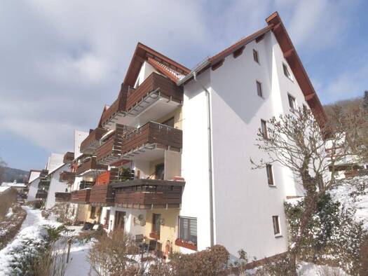 Wohnung zur Miete 495 € 2 Zimmer 66,7 m² Suhl 98528