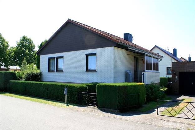 Einfamilienhaus zum Kauf 145.000 € 3 Zimmer 95 m² 500 m² Grundstück frei ab sofort Lübz Lübz 19386