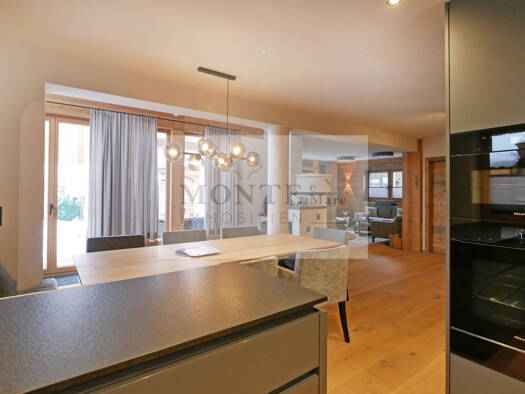 Haus zum Kauf 3.250.000 € 6 Zimmer 254 m² 500 m² Grundstück Reith 6370