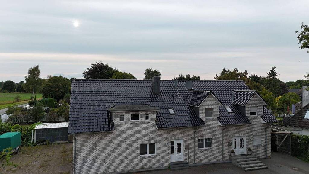 Immobilie in Oyten - Zweifamilienhaus- bzw. / Doppelhaushälfte in Oyten! - PROVISIONSFREI! - Bild 2