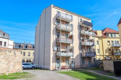 Wohnung zum Kauf 120.000 € 2 Zimmer 72 m² 3. Geschoss Pirna Pirna 01796