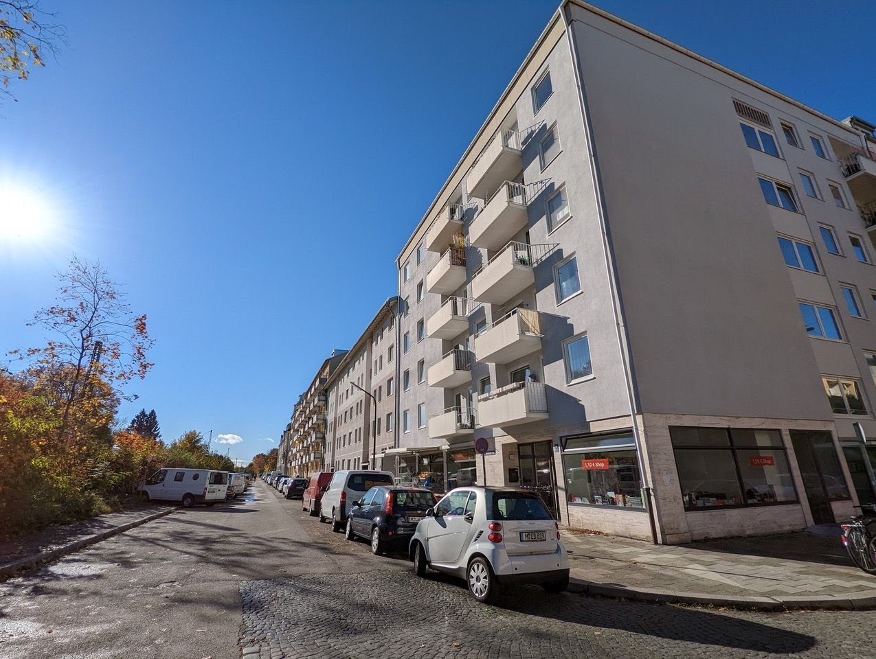 Verkaufsfläche zur Miete provisionsfrei 303 m²<br/>Verkaufsfläche Martin Behaim Strasse 3 Land in Sonne München 81373